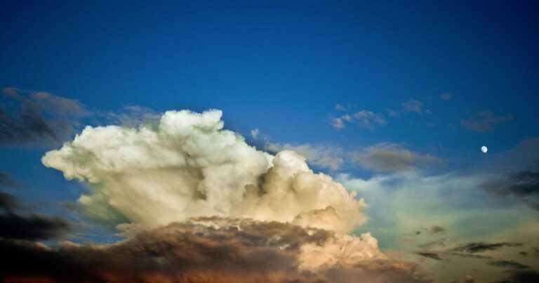 Mastering AI Content Creation: From Idea to Impact in 2025